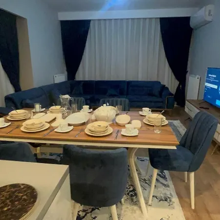 Toya Next F Appartement Istanboel